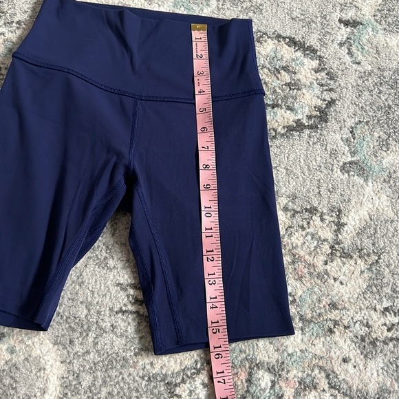 Lululemon Align Shorts - Picture 12 of 15